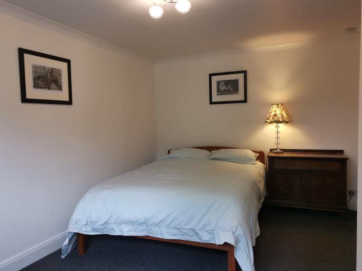 Relax In A 1 Bedroom Apartment Near A Country Pub Eyemouth Exterior foto